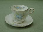 Vintage coffee/tea service-bone china, Gebruikt, Ophalen of Verzenden, Overige stijlen, Kop(pen) en/of Schotel(s)