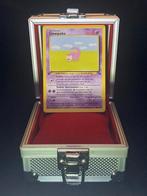 Slowpoke 1st edition - Fossil, Hobby en Vrije tijd, Verzamelkaartspellen | Pokémon, Ophalen of Verzenden, Zo goed als nieuw