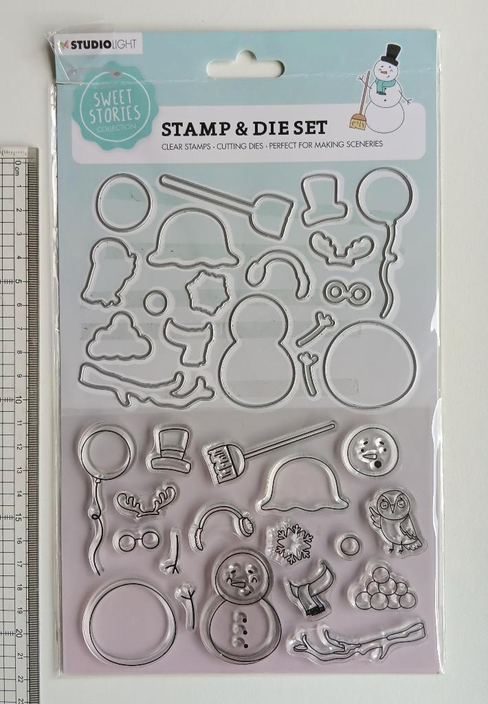 Studio Light stempels snijmallen enzo, Hobby en Vrije tijd, Kaarten | Zelf maken, Gebruikt, Pons of Mal, Overige thema's, Ophalen of Verzenden