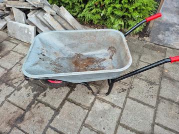 Kruiwagen  beschikbaar voor biedingen