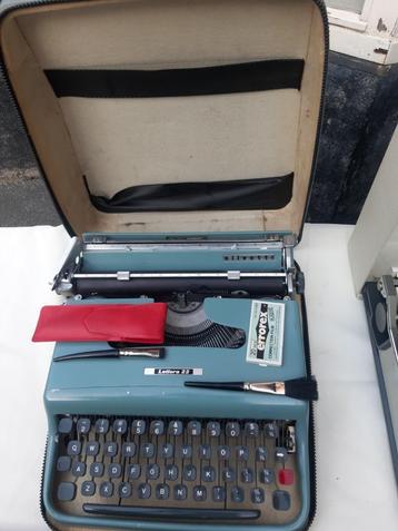 Typemachine Olivetti Lettra 22 beschikbaar voor biedingen