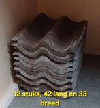 Gratis Dakpannen  12 stuks, Doe-het-zelf en Verbouw, Dakpannen en Dakbedekking, Ophalen, Steen of Klei, Zo goed als nieuw, Minder dan 5 m²