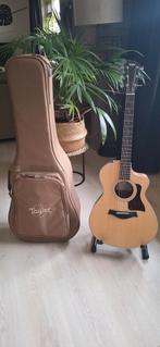 Taylor 212ce 2 jaar oud, Muziek en Instrumenten, Snaarinstrumenten | Gitaren | Akoestisch, Ophalen, Zo goed als nieuw, Western- of Steelstringgitaar