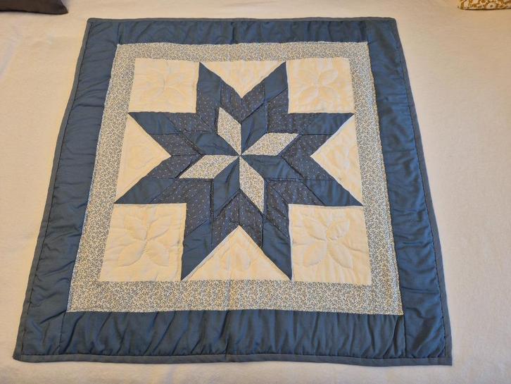 Blauw/ witte Baby Quilt - patroon "lone star" - USA (1983), Kinderen en Baby's, Dekens, Slaapzakjes en Inbakerproducten, Zo goed als nieuw