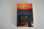 Uit de schaduw | Stephen Lungu en Anne Coomes, Christendom | Protestants, Ophalen of Verzenden, Zo goed als nieuw, Stephen Lungu