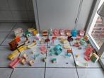 Set vintage poppenhuis meubeltjes met poppetjes jaren 60, Verzamelen, Poppenhuizen en Toebehoren, Ophalen of Verzenden, Zo goed als nieuw