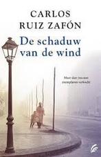Carlos Ruiz Zafón - De schaduw van de wind, Ophalen of Verzenden, Zo goed als nieuw, Nederland, Carlos Ruiz Zafón