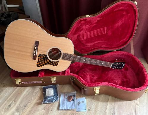 Gibson J35 en Eastman AC630CE  Topgitaren !!, Muziek en Instrumenten, Snaarinstrumenten | Gitaren | Akoestisch, Zo goed als nieuw