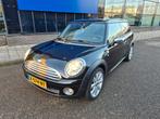 Mini Clubman 1.6 Cooper 2010 Zwart, Auto's, Voorwielaandrijving, 4 cilinders, 4 stoelen, Zwart