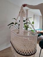 Macreme hangwieg, Ophalen, Zo goed als nieuw, Ledikant