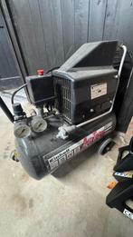 Einhell luchtcompressor 24l 8 bar, Doe-het-zelf en Verbouw, 100 liter of meer, Ophalen, Zo goed als nieuw, Minder dan 200 liter/min