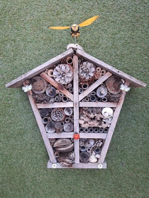 🐝BIJENHOTEL INSECTENHOTEL HUISJE VERBLIJF INSECTEN BEESTJES, Dieren en Toebehoren, Insecten en Spinnen, Bijen