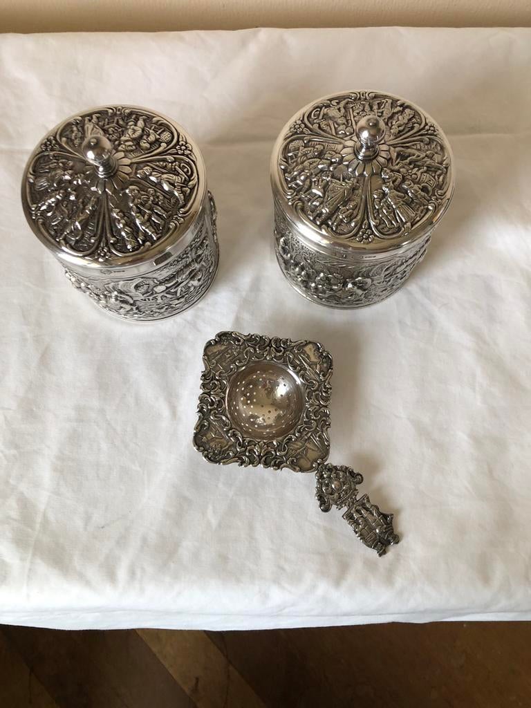 2 vintage verzilvered theebusjes & 1 theezeef, Ophalen of Verzenden