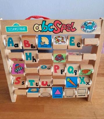Sesamstraat abc spel, spelend werken beschikbaar voor biedingen
