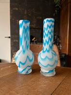 2 vintage murano glas vazen art glas turquoise blauw met wit, Antiek en Kunst, Antiek | Glas en Kristal, Ophalen of Verzenden