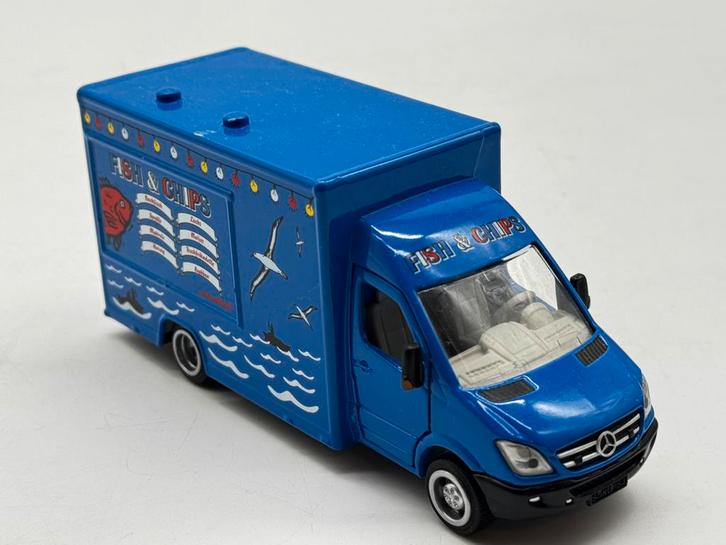 SIKU MERCEDES BENZ MARKTWAGEN, Hobby en Vrije tijd, Modelauto's | 1:50, Nieuw, Bus of Vrachtwagen, SIKU, Ophalen of Verzenden