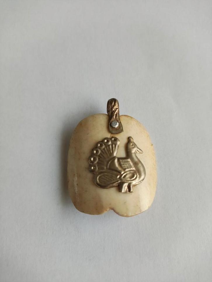 Mooie vintage hanger met afbeelding van pauw, Antiek en Kunst, Curiosa en Brocante, Verzenden