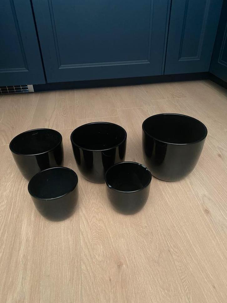 Partij bloempotten Mica zwatte bloempot set van 5, Tuin en Terras, Bloempotten, Gebruikt, Aardewerk, Binnen, Minder dan 40 cm
