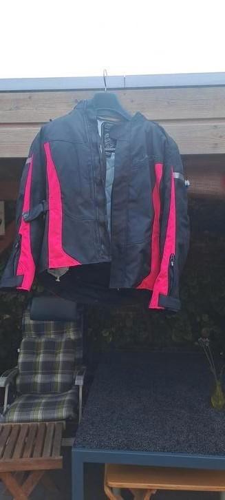 Dames motorpak nieuw beschikbaar voor biedingen