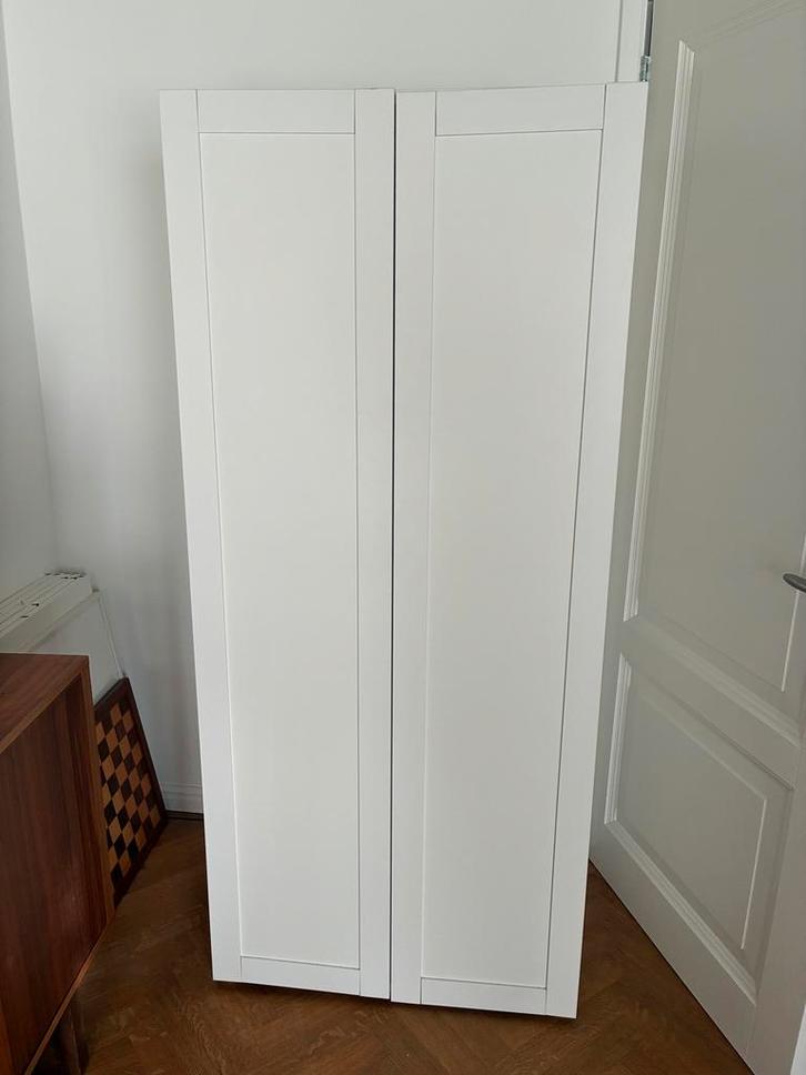 Witte IKEA kast met 5 planken, Huis en Inrichting, Kasten | Kledingkasten, Gebruikt, 150 tot 200 cm, 50 tot 100 cm, 50 tot 75 cm