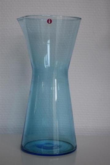 Iittala Kartio karaf 95cl lichtblauw  Kaj Franck beschikbaar voor biedingen