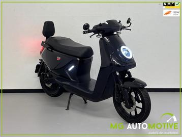 NIU Bromscooter MQI GT Standard | Range Extender | Alarm | B beschikbaar voor biedingen