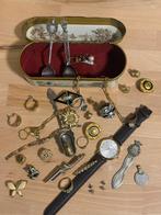 Doosje sieraden Ring horloge broche ketting oorbellen lepels, Ophalen, Overige materialen, Overige typen