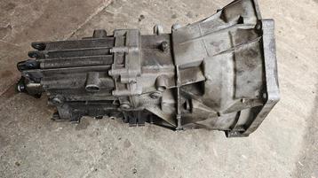 Versnellingsbak hand 6 bak benzine BMW 1 / 3 serie E8x E9x 2 beschikbaar voor biedingen