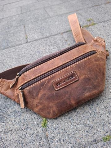 Leather Fox heuptasje beschikbaar voor biedingen