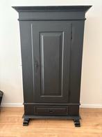 Zwarte houten kast met planken, Huis en Inrichting, Gebruikt, Met lade(s), 150 tot 200 cm, Overige houtsoorten