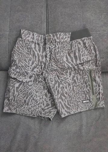 NIKE AIR SAFARI FC KORTE BROEK MAAT XL beschikbaar voor biedingen