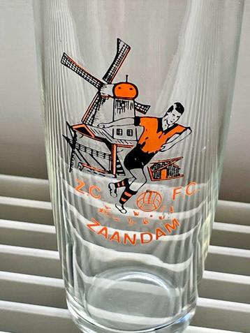 Vintage ZCFC Zaandam Glas beschikbaar voor biedingen
