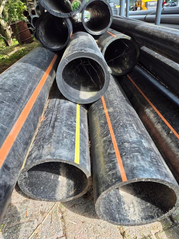 Pe buis 250mm gebruikt., Doe-het-zelf en Verbouw, Buizen en Afvoer, Gebruikt, Overige typen, Overige materialen, 6 meter of meer