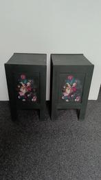 Twee Donkergrijze/Zwarte Nachtkastjes, Ophalen, Hout, Minder dan 45 cm, 55 tot 70 cm