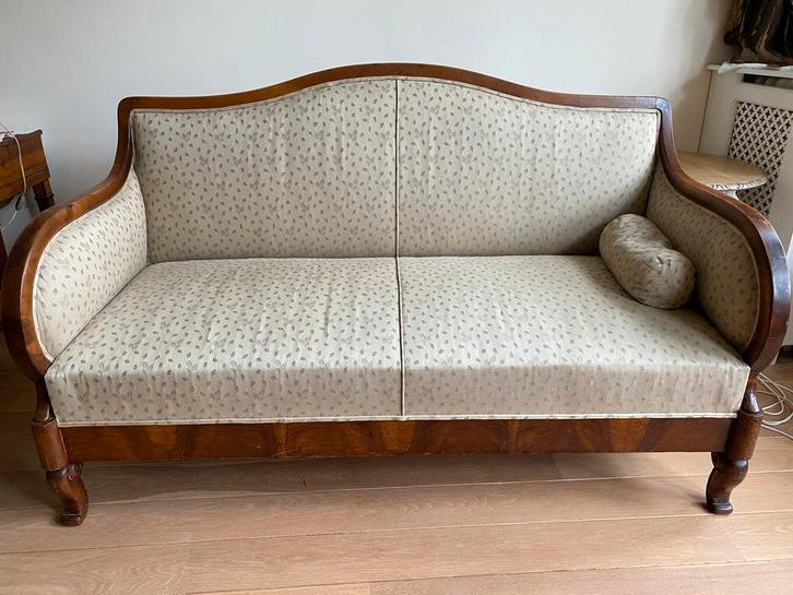 Antieke Houten Bank met Zijde Bekleding, Antiek en Kunst, Antiek | Meubels | Stoelen en Banken, Ophalen