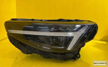 VOLVO XC40 FACELIFT FULL LED KOPLAMP LINKS  2022 LEVERBAAR beschikbaar voor biedingen