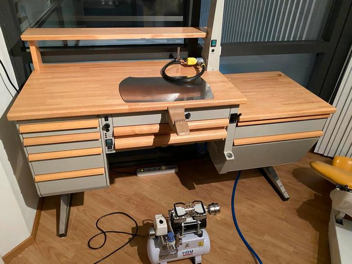 Erio Tandtechniek Tafel - Werkbank, Huis en Inrichting, Tafels | Eettafels, Ophalen of Verzenden