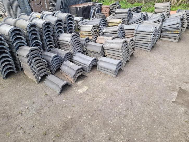 nok vorsten, vorst pannen, nok pannen , nokpannen , nokvorst, Doe-het-zelf en Verbouw, Dakpannen en Dakbedekking, Gebruikt, Dakpannen