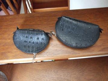 2 nieuwe zwarte crocoprint make-up tasjes met rits beschikbaar voor biedingen