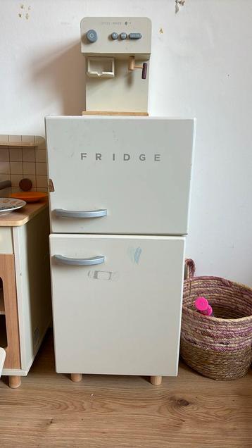 Zara Home houten speelgoed koelkast beschikbaar voor biedingen