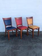 2 stuks houten horeca stoelen stapelbaar alleen 2x geel, Huis en Inrichting, Stoelen, Ophalen, Twee, Overige kleuren, Hout