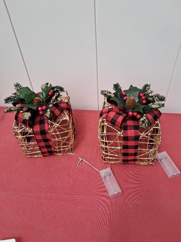 Kerst-Deco Kado mét Licht 2 stuks beschikbaar voor biedingen