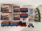 Lego trein treinen 12V 7715 handtrein + 2x 7818 wagon + doos, Kinderen en Baby's, Speelgoed | Duplo en Lego, Ophalen of Verzenden