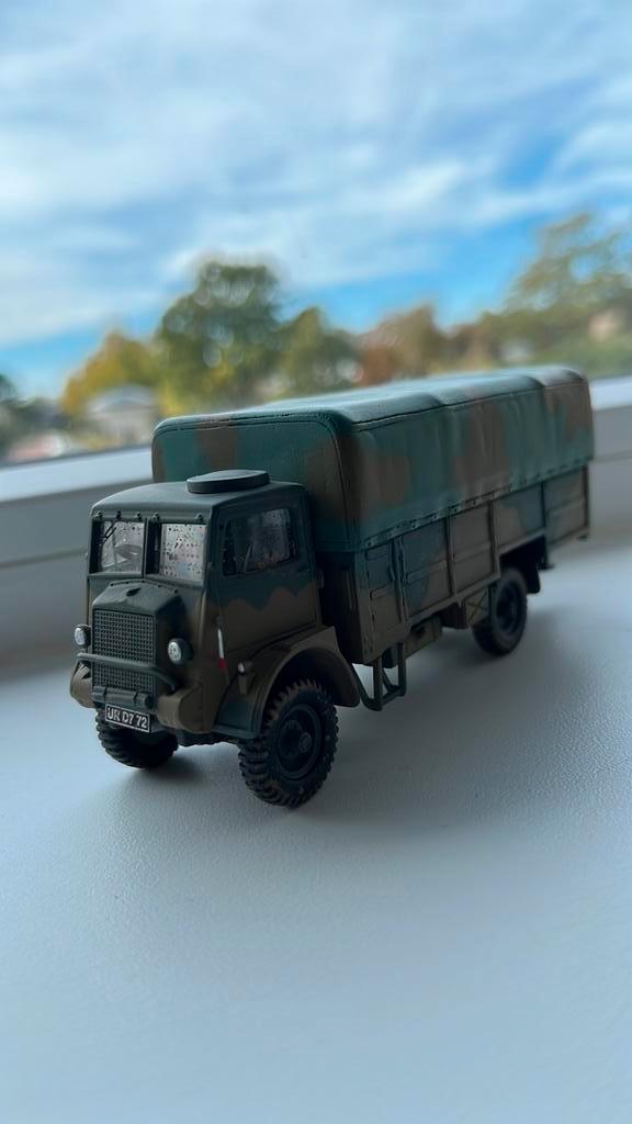 Corgi Toys leger British Camouflage Bedford Royal Navy 1944, Hobby en Vrije tijd, Modelauto's | 1:50, Nieuw, Bus of Vrachtwagen
