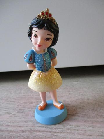 Disney Showcase beeld Sneeuwwitje Little Princess beschikbaar voor biedingen