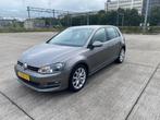 Volkswagen Golf 1.2 TSI 77KW 5D DSG 2014 Grijs massage.NAP, Auto's, Volkswagen, Euro 5, Zwart, 4 cilinders, 620 kg