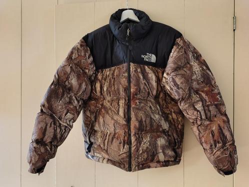 The North Face 1996 Retro Nuptse  maat M, Kleding | Heren, Jassen | Winter, Zo goed als nieuw, Maat 48/50 (M), Overige kleuren