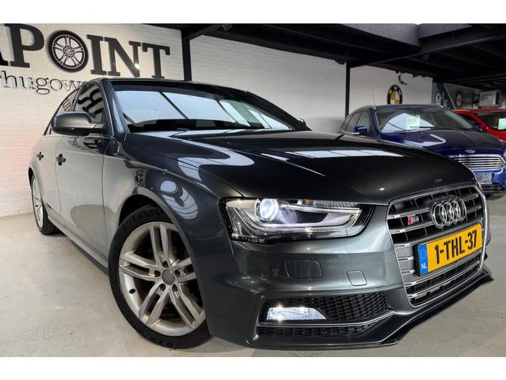 Audi A4 Limousine 1.8 TFSI Business Edition/S-Line 101DKM//N, Auto's, Audi, Bedrijf, Te koop, A4, ABS, Airbags, Airconditioning