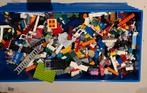 Lego opbergbox + heel veel lego, Kinderen en Baby's, Speelgoed | Duplo en Lego, Ophalen of Verzenden, Zo goed als nieuw, Losse stenen