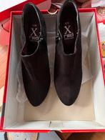Enkel laarsje van Emilio Luca mt 39 zwart suede, Lage of Enkellaarzen, Nieuw, Ophalen of Verzenden, Emilio Luca